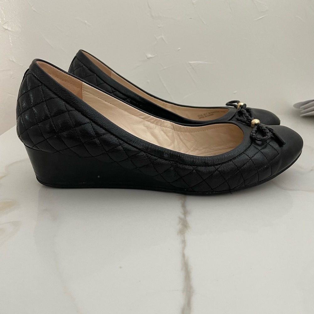 Cole HAAN size 8.5 black wedge